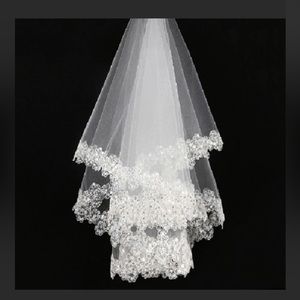 💕New white Wedding Beaded Edge Sequin  Veil.